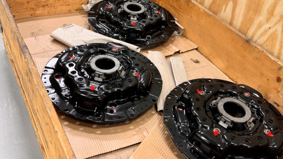 Olsson Parts redder klassiske Volvo BM-traktorer – vi renoverer de gamle koblinger